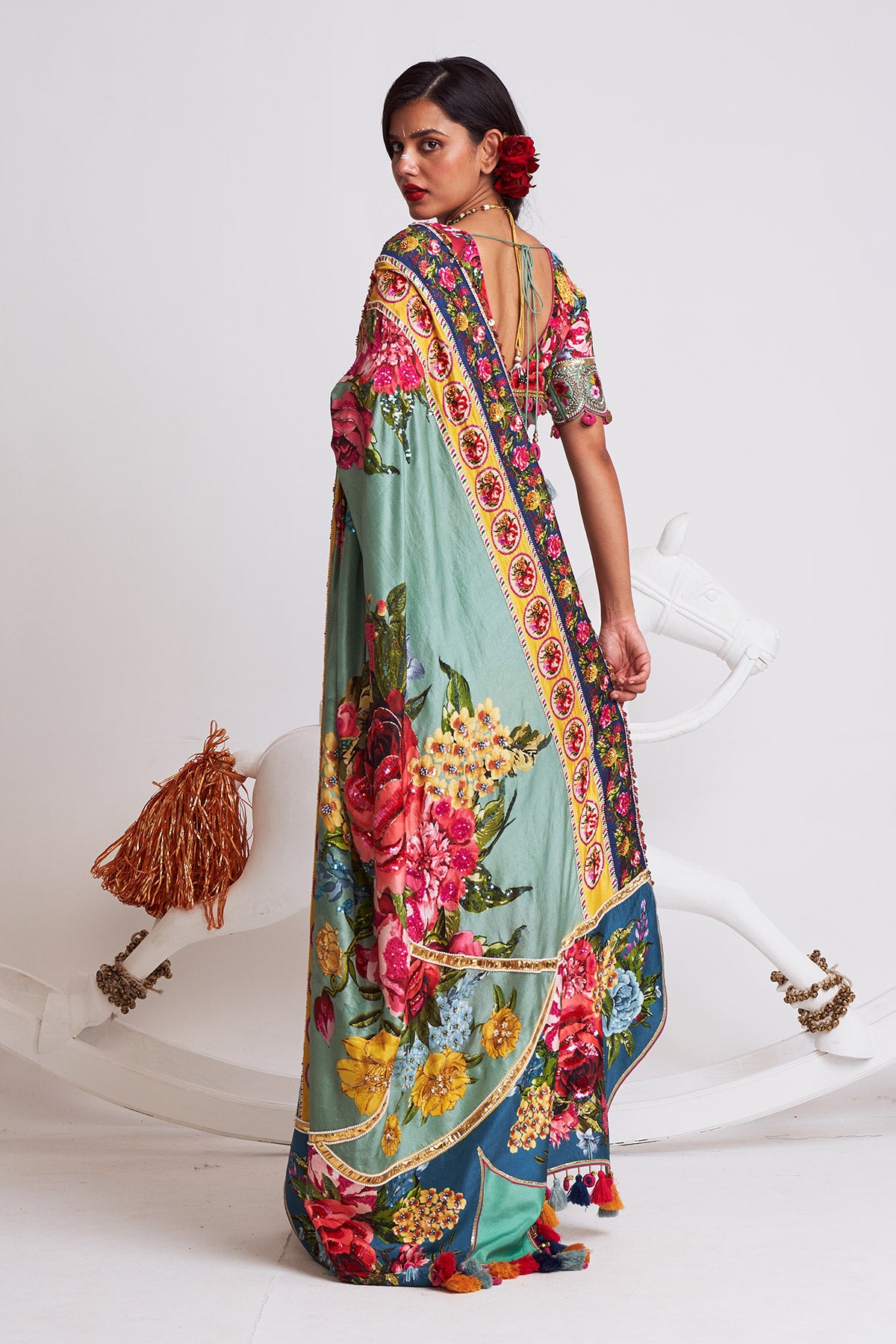 Gulshan bagh color block saree