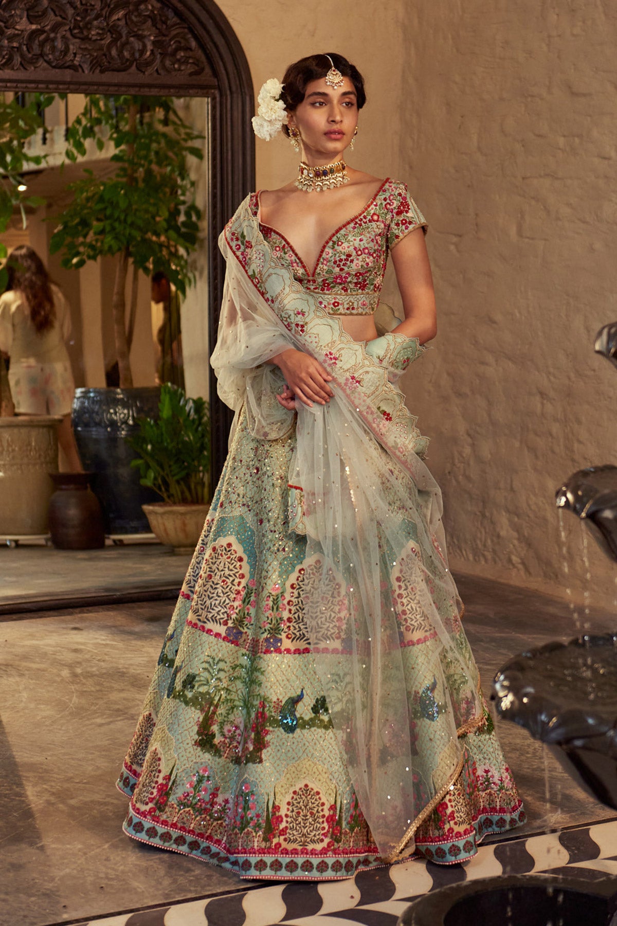 Indian Lehenga Choli Designs For Bridals In 2024-2025 | Indian lehenga  choli design, Choli designs, Party wear lehenga